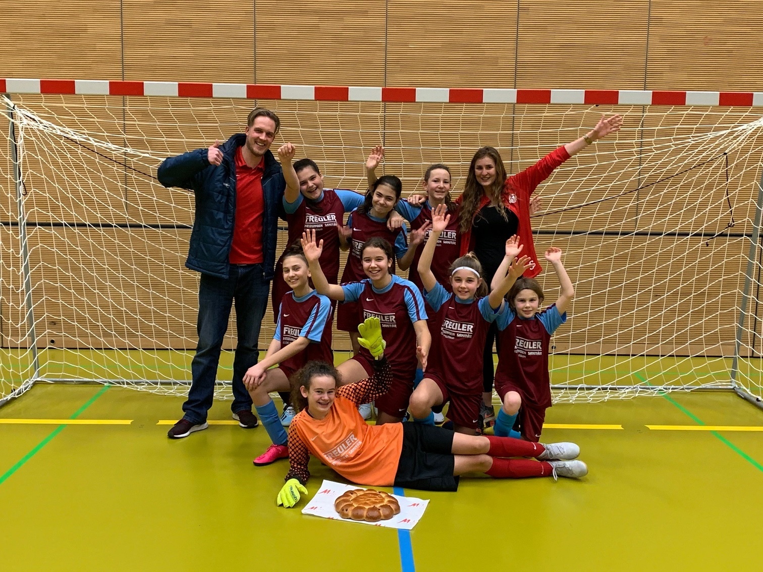 FC Pfäffikon Sieger Juniorinnen-D FC Pfäffikon Sieger Juniorinnen-D